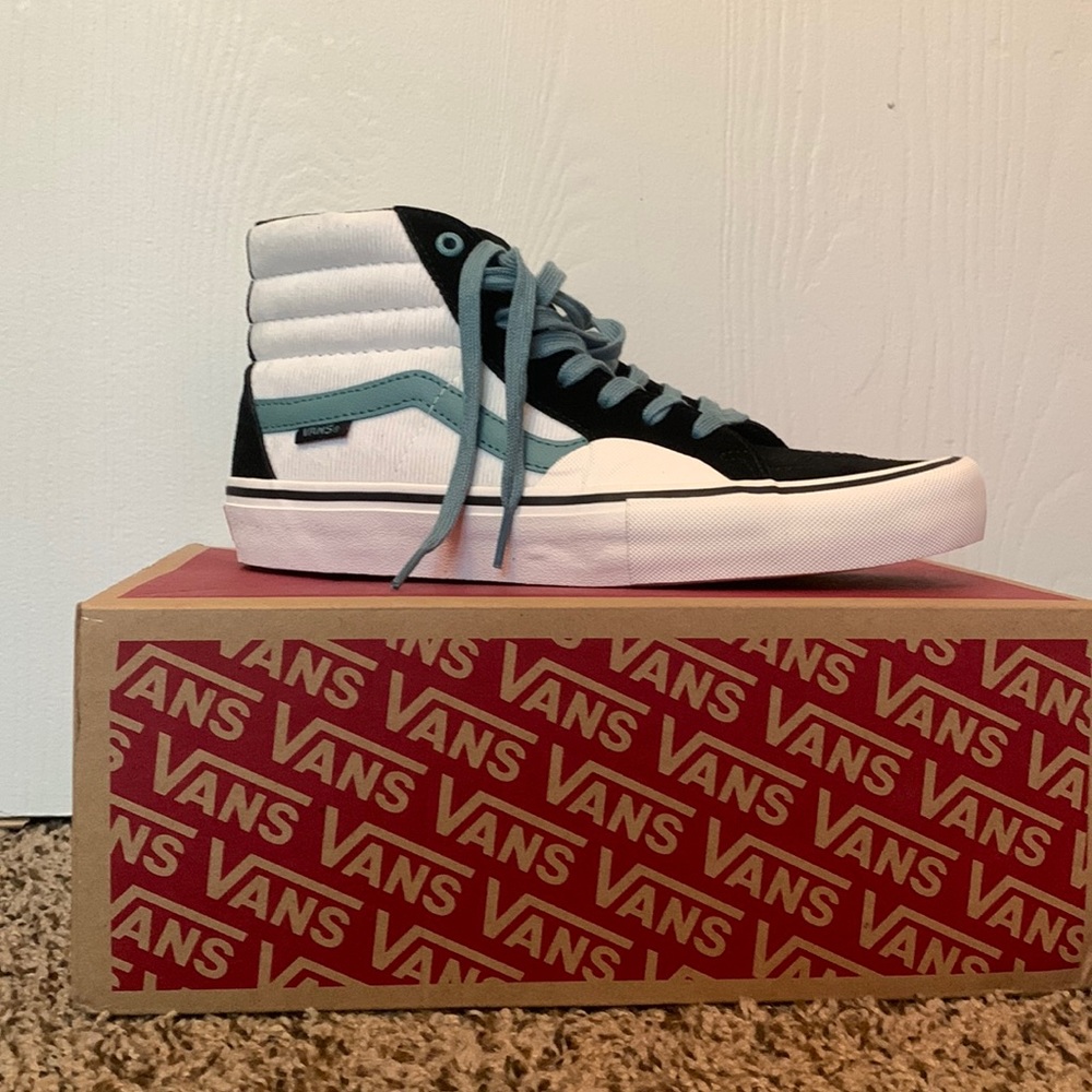 Limited edition vans pro from fabiana delfino